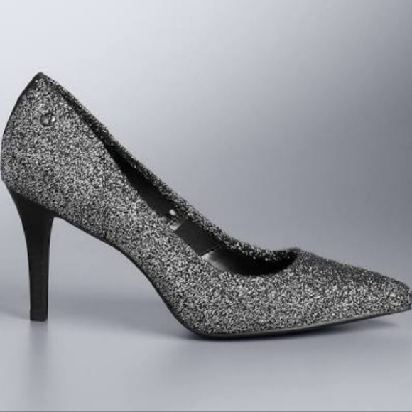 Simply Vera Vera Wang All Over Stretch Heels- 6.5 - Picture 4 of 6